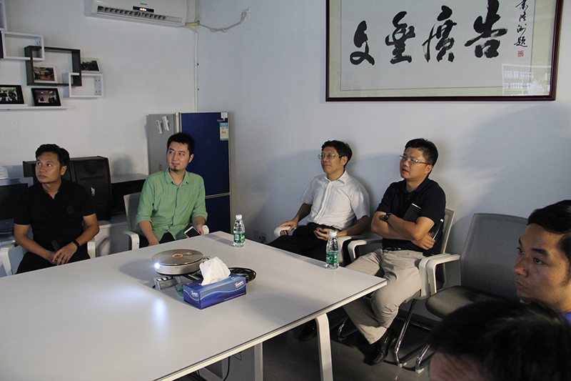 厲害了!西鄉街道領導視察調研點贊文豐公司為西鄉街道重點扶持企業