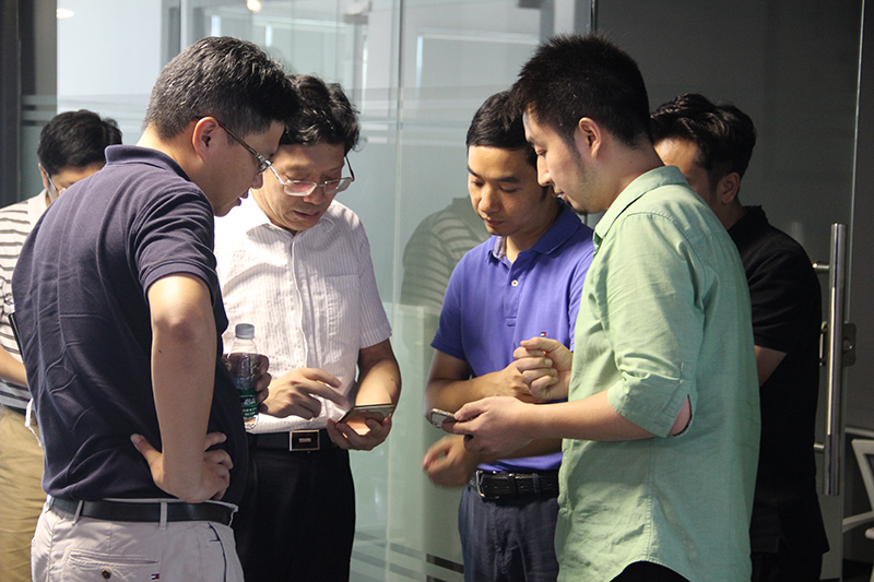 厲害了!西鄉街道領導視察調研點贊文豐公司為西鄉街道重點扶持企業